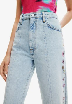 Desigual Wide-Leg Flower - Flared Jeans - Blue -Desigual 03d759fc94f84b03b68e7ff3720def41 scaled