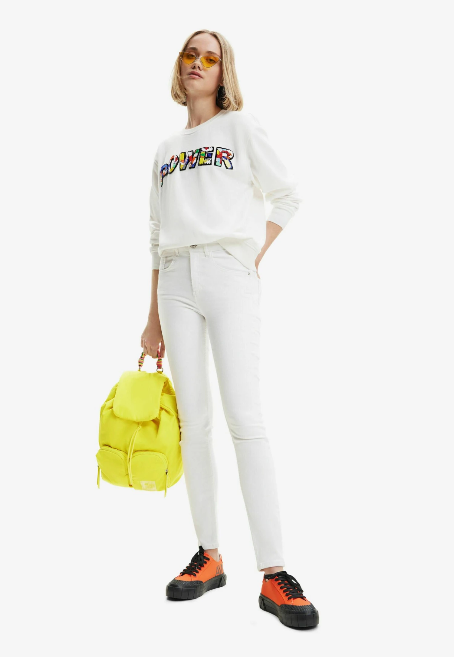 Desigual Power Patch - Sweater - White 2 Desigual Power Patch - Sweater - White - Afbeelding 2