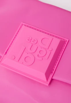 Desigual Bag_Chocolin 23_Rodas - Handtas - Fuxia Magico -Desigual 0c859820c7074b07bcb82fe83cdbaefe scaled