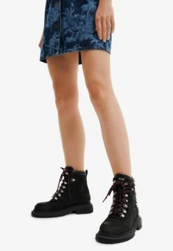 Desigual Enkellaarsjes Met Plateauzool - Black