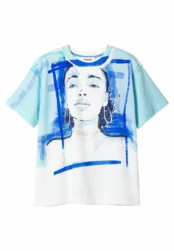 Desigual T-Shirt Print - White 10 Desigual T-Shirt Print - White -Desigual 0f921deea824486db0e5874f1df12d02 scaled