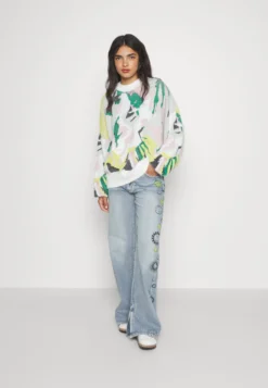 Desigual Smiley - Bootcut Jeans - Denim Medium Wash -Desigual 12bad2465700465097ded03bc5ba76c8 scaled