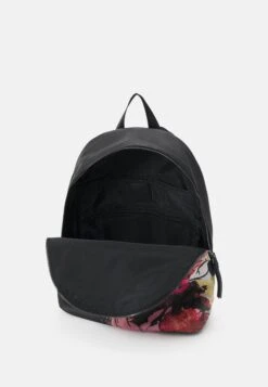 Desigual Mickey Arty Scratch Mombasa - Rugzak - Black 7 Desigual Mickey Arty Scratch Mombasa - Rugzak - Black -Desigual 1bcc113074aa45349ed7386b8671e935