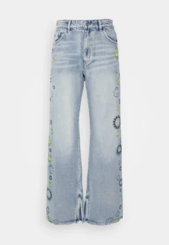 Desigual Smiley - Bootcut Jeans - Denim Medium Wash -Desigual 1d1a2f5083e7446a98ac75499db65a3e scaled
