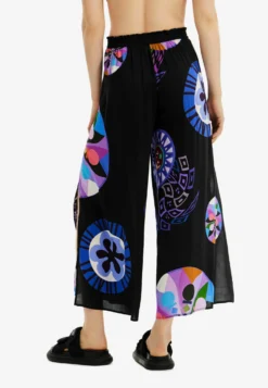 Desigual Designed By M. Christian Lacroix - Strandaccessoire - Black -Desigual 28f3b5890bc54ce5b704b18bc43b6c17 scaled