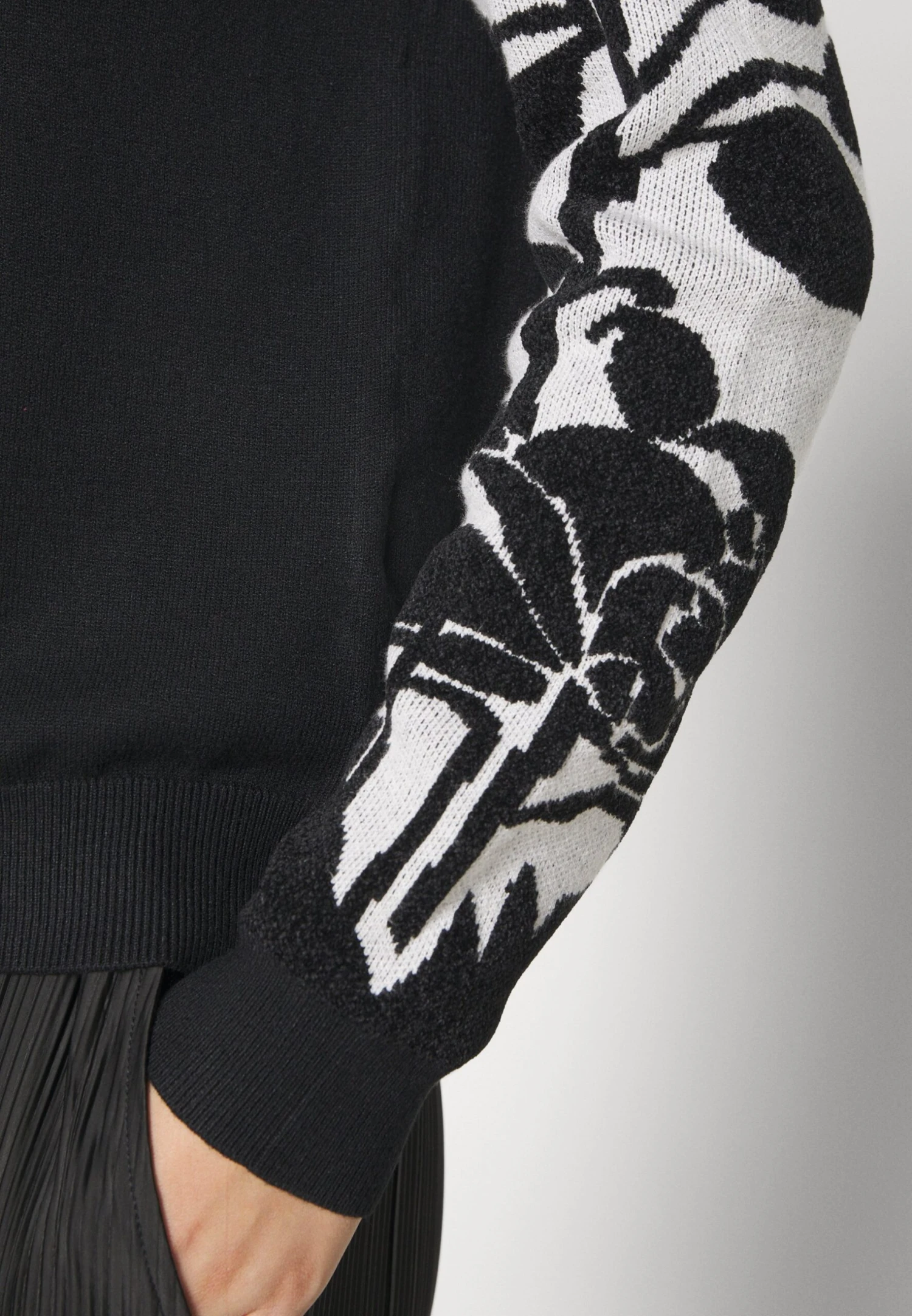 Desigual Limpopo - Trui - Black 8 Desigual Limpopo - Trui - Black - Afbeelding 8