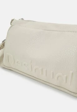 Desigual Half Logo Urus - Handtas - White -Desigual 3565171ade27434f8b729e22cffa66ba