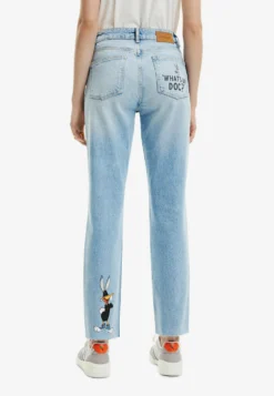 Desigual Straight Bugs Bunny - Straight Leg Jeans - Blue 7 Desigual Straight Bugs Bunny - Straight Leg Jeans - Blue -Desigual 35e837d3935247fc9f0cb84d6acd2b27 scaled