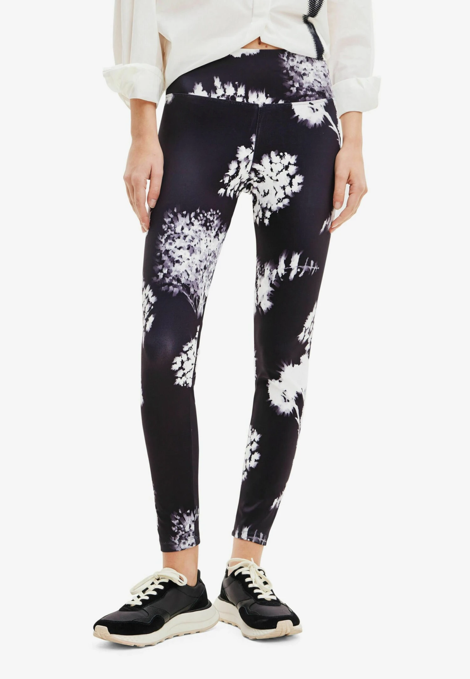 Desigual Floral Sport - Legging - Black 1 Desigual Floral Sport - Legging - Black