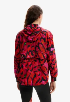 Desigual Lichte Jas - Red 8 Desigual Lichte Jas - Red -Desigual 422abffdbb8743d395789c73eb0c8e11 scaled
