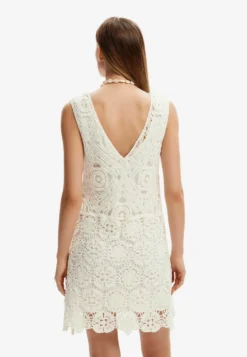 Desigual Gebreide Jurk - White 8 Desigual Gebreide Jurk - White -Desigual 43216280215543969acb99323ad016c5 scaled
