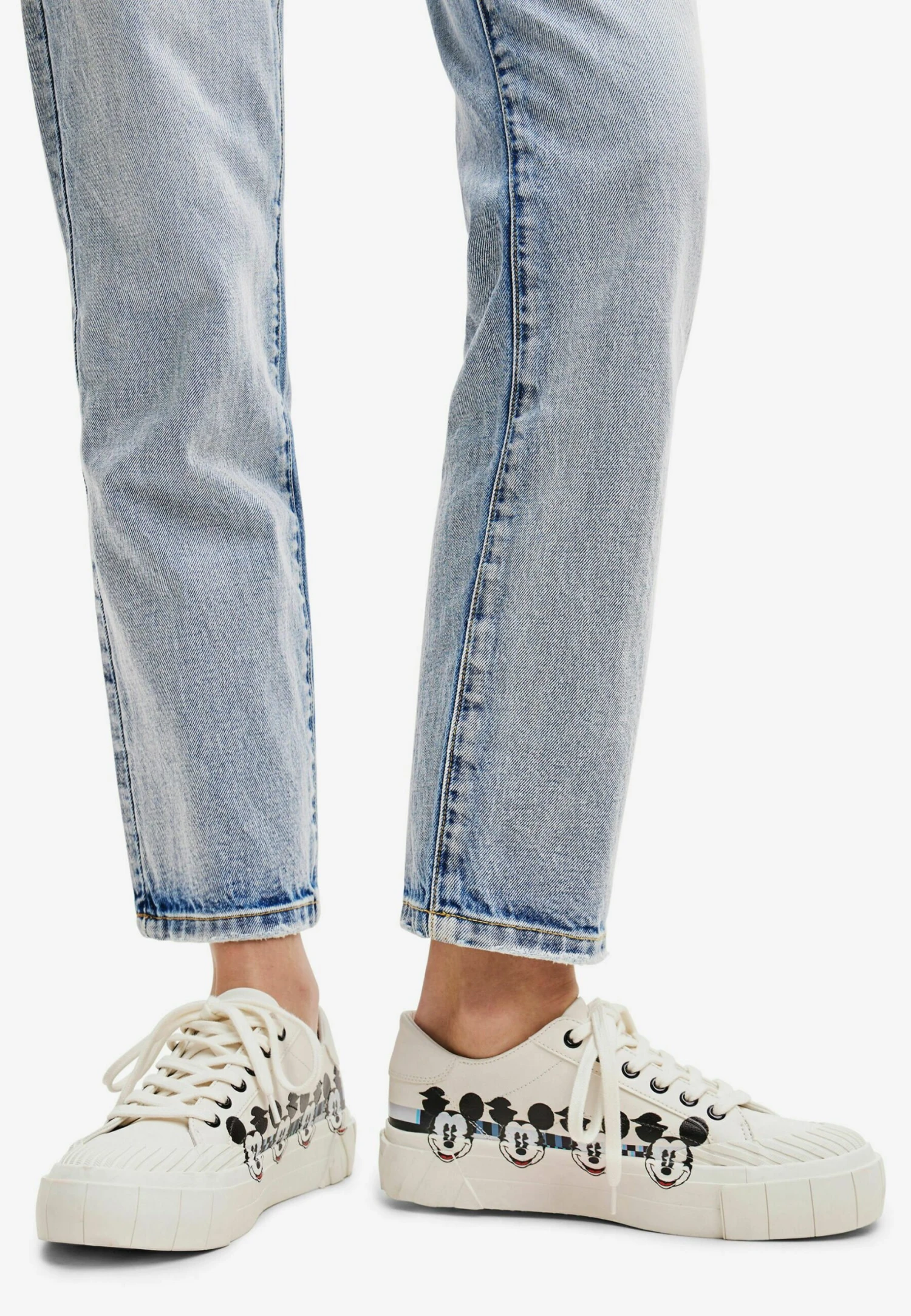 Desigual Mickey Mouse Platform - Sneakers Laag - White 1 Desigual Mickey Mouse Platform - Sneakers Laag - White