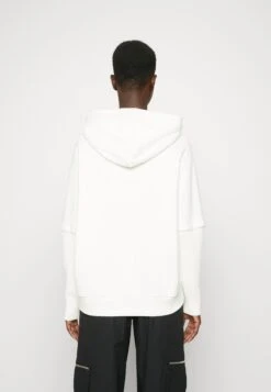 Desigual Start Mickey Designed By M. Christian Lacroix - Sweater - Raw -Desigual 4e25126d842140a8bee29cdcab335af2