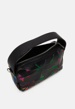 Desigual Bols Narbonne Mini - Handtas - Black 6 Desigual Bols Narbonne Mini - Handtas - Black -Desigual 4e706a170f6a4c1a8d7b4b889927d124