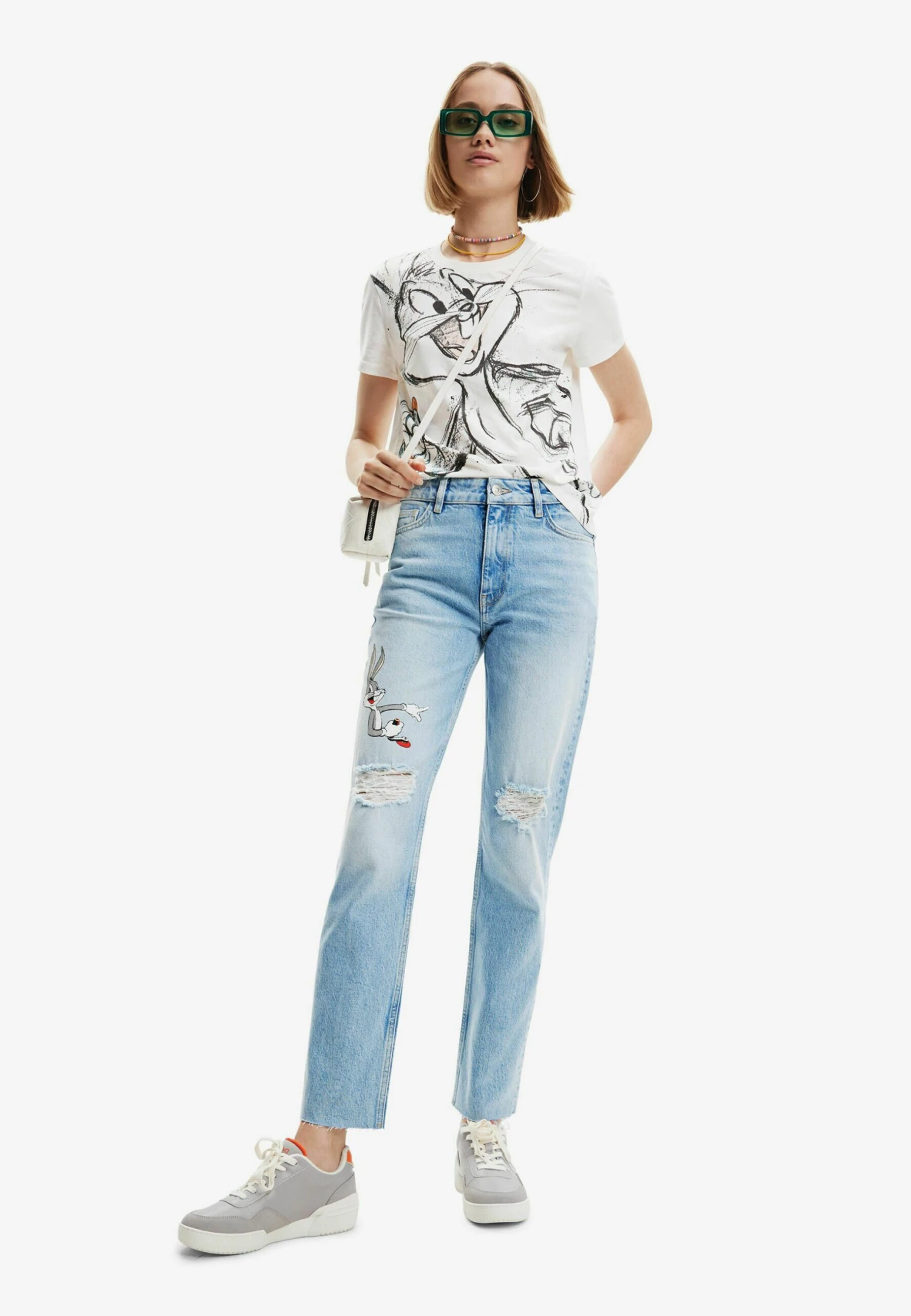 Desigual Short Sleeve Bugs Bunny - T-Shirt Print - White 2 Desigual Short Sleeve Bugs Bunny - T-Shirt Print - White - Afbeelding 2