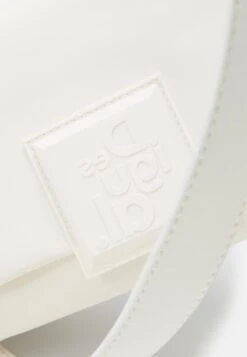 Desigual Bag Chocolin Rodas - Handtas - White 11 Desigual Bag Chocolin Rodas - Handtas - White -Desigual 53121802bd6a474aa25c0408f918b5ff