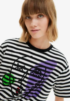 Desigual Striped Arty Face - T-Shirt Print - Black 8 Desigual Striped Arty Face - T-Shirt Print - Black -Desigual 593ddd73556c470683c492db7f1fbfa9 scaled