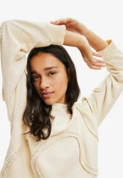 Desigual Pleated Strip - Sweater - Beige 9 Desigual Pleated Strip - Sweater - Beige -Desigual 5951b167bc574b52922bfbd45f42ee84