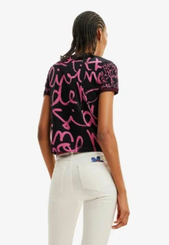Desigual Contrasting Message- T-Shirt Print - Black -Desigual 5bce8198db224f42bdbbda4b85be8bd7 scaled
