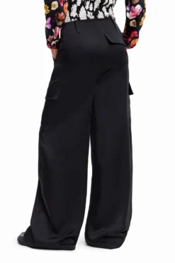 Desigual Pant Thelma - Cargobroek - Black -Desigual 61460b4b76e64d38b9e5078aa1789071 scaled