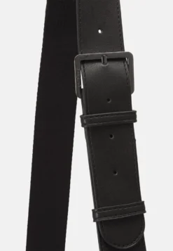 Desigual Magna Butan - Handtas - Black 9 Desigual Magna Butan - Handtas - Black -Desigual 65bfc4699a044a7d91dd85f4acb4fe03 scaled