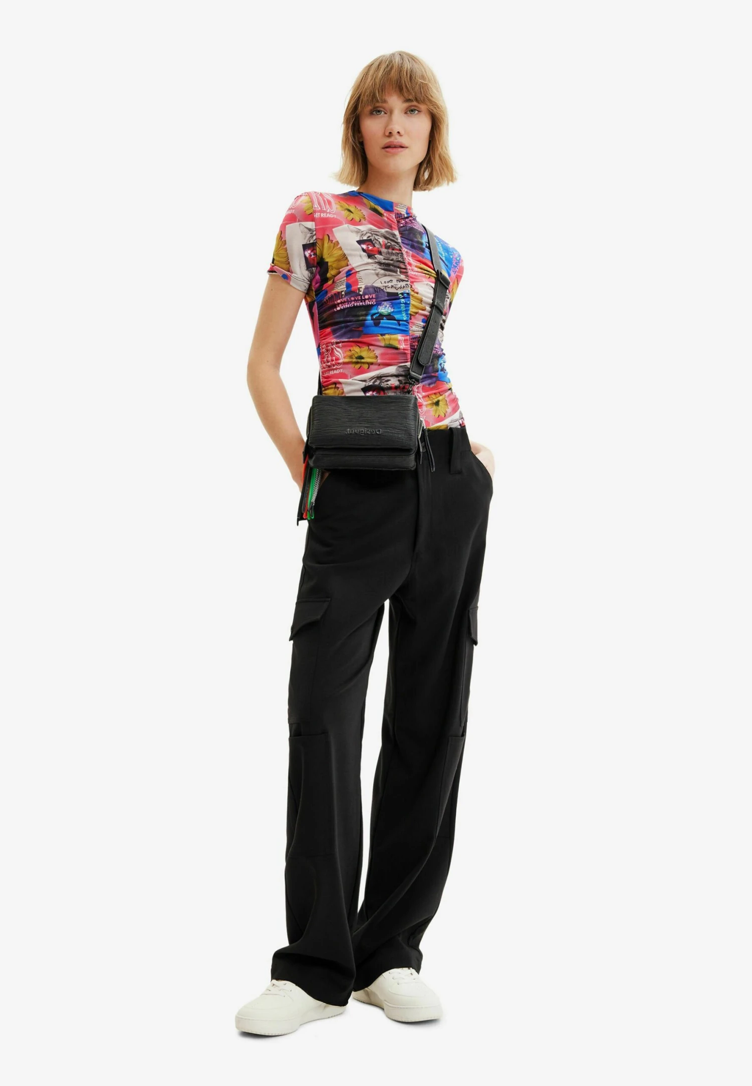 Desigual Ruched Collage Bodysuit - T-Shirt Print - Multicoloured 2 Desigual Ruched Collage Bodysuit - T-Shirt Print - Multicoloured - Afbeelding 2
