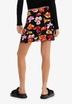 Desigual Draped Floral - Wikkelrok - Black 7 Desigual Draped Floral - Wikkelrok - Black -Desigual 66343cf368ec4feda25c7f3759983ab8 scaled