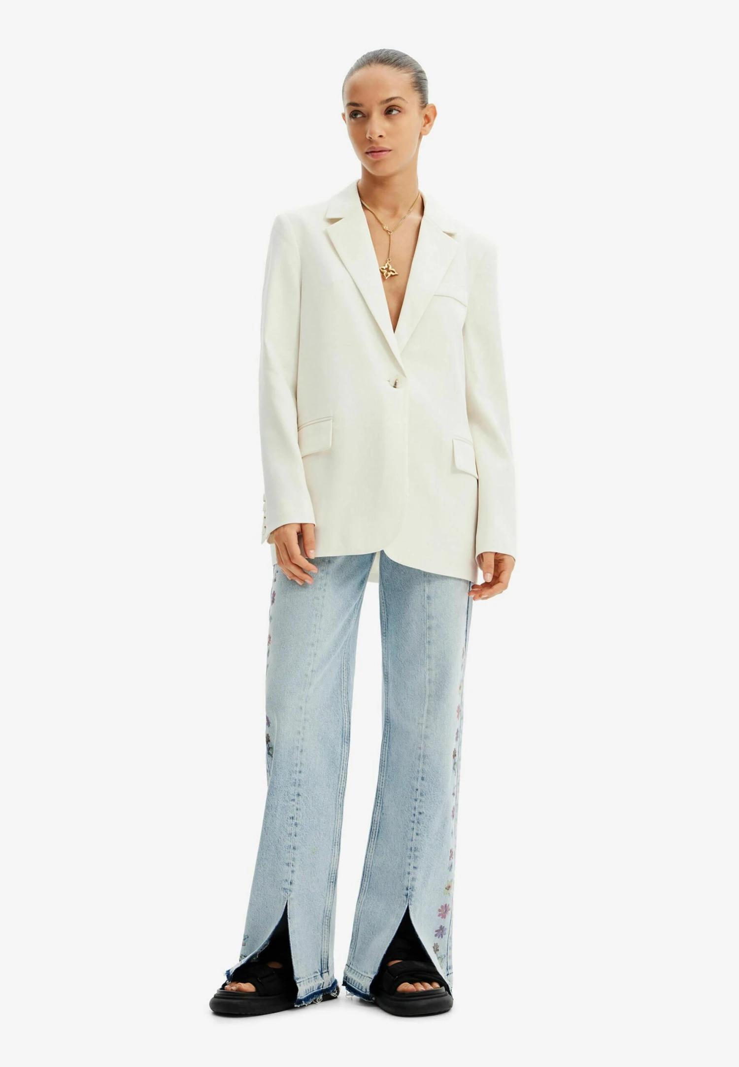 Desigual Plain Textured - Blazer - Beige 2 Desigual Plain Textured - Blazer - Beige - Afbeelding 2