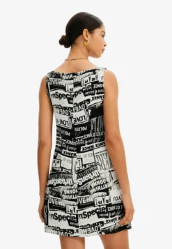 Desigual Textured Newspaper - Jurk - White 6 Desigual Textured Newspaper - Jurk - White -Desigual 6cc25c99bbee4cbc94fc8fb9c54ad97f scaled