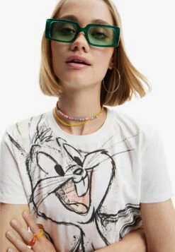 Desigual Short Sleeve Bugs Bunny - T-Shirt Print - White 8 Desigual Short Sleeve Bugs Bunny - T-Shirt Print - White -Desigual 6ccae9e55185470b98a81750b29a0f75