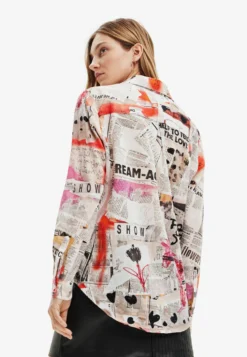 Desigual Fine Newspaper - Overhemdblouse - White -Desigual 7eac4a382eb642779a2a7010e23fe6db scaled
