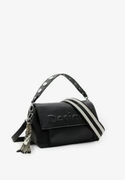 Desigual Midsize Half Logo - Schoudertas - Black 8 Desigual Midsize Half Logo - Schoudertas - Black -Desigual 7f4e83dcb08548e6ad1ca56e37f79bed