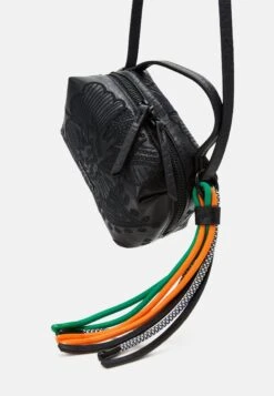 Desigual Bag Alpha Detroit - Clutch - Black -Desigual 80537818e1fe494c93ae151503c647b7