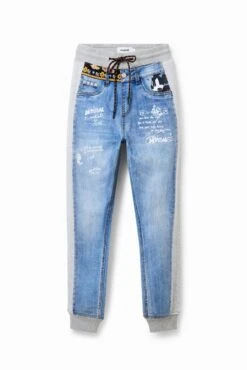 Desigual Disney - Relaxed Fit Jeans - Denim Light Wash 8 Desigual Disney - Relaxed Fit Jeans - Denim Light Wash -Desigual 859e36b5428540d68ffd6cd345cbef2a