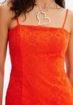 Desigual Swiss Embroidery - Etui-Jurk - Orange -Desigual 86ea89f0bc114fb189f63196ad773c41