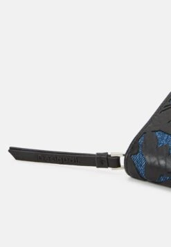 Desigual Mone Marisa - Portemonnee - Black -Desigual 8ab2fcd699704c71aca5998eae9e0537