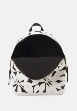 Desigual Mombasa Mini - Rugzak - Crudo 6 Desigual Mombasa Mini - Rugzak - Crudo -Desigual 8dab997d6a35408eb419b63d7cb942fc scaled