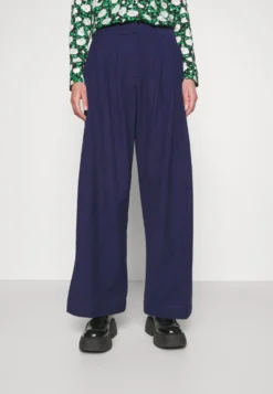Desigual Pant Agueda - Broek - Navy -Desigual 8e02c2b8cecc49afbc67e89483f56ea1 scaled