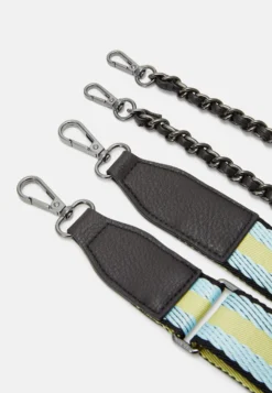 Desigual Bag Mickey Arty Tromso - Schoudertas - Black -Desigual 8e9ab1404a0d48ac8f0c8dd3616af12c scaled