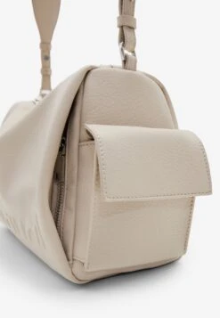 Desigual Midsize Half Logo - Handtas - White -Desigual 8f5fce2ec7934de5bca13d3b27644c8e