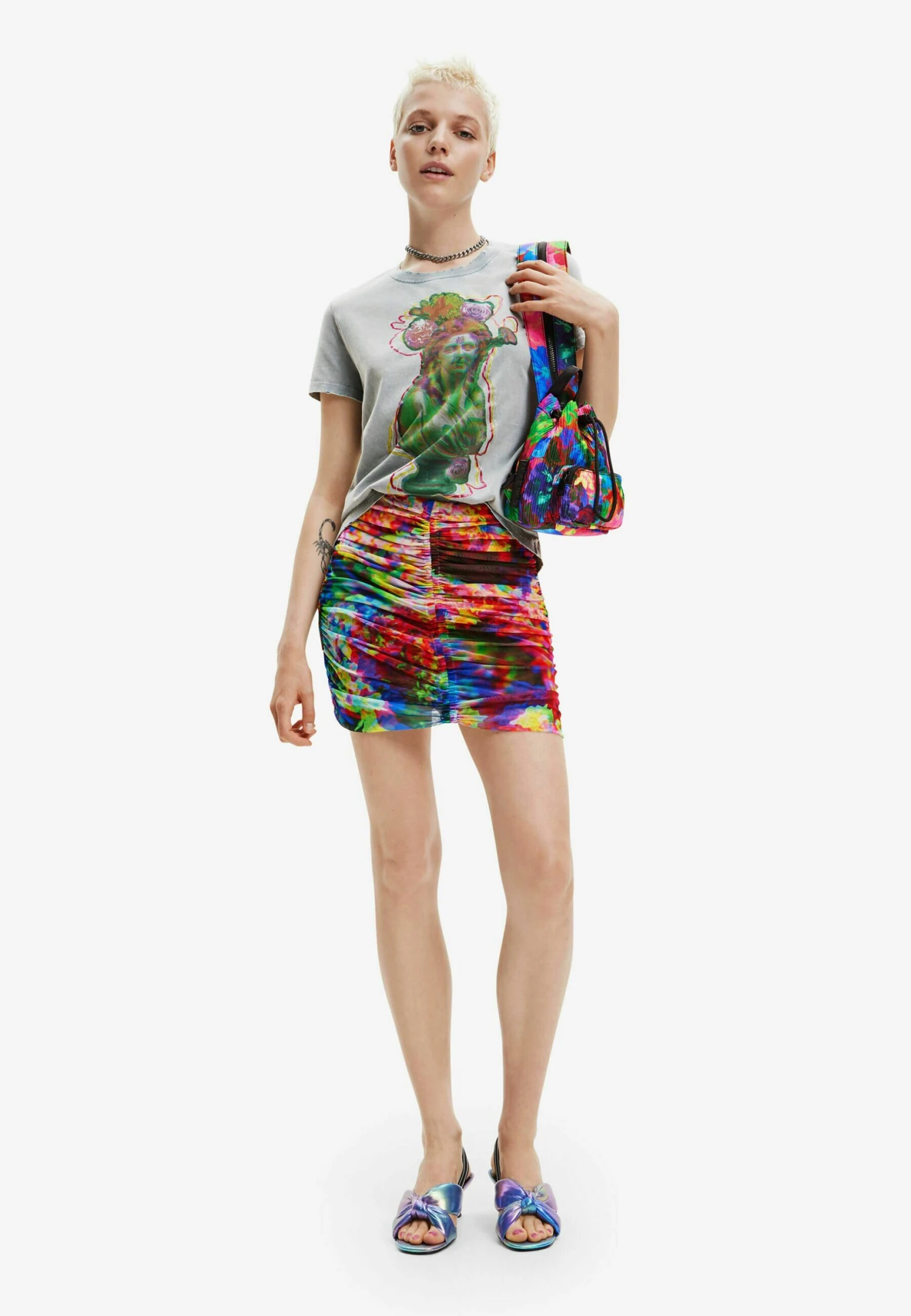 Desigual Floral Ruched Tulle - Minirok - Multicoloured 2 Desigual Floral Ruched Tulle - Minirok - Multicoloured - Afbeelding 2