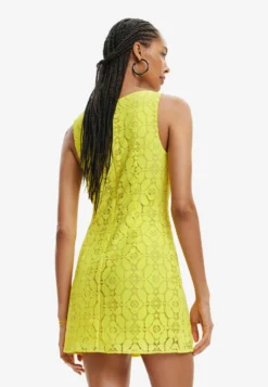 Desigual Jurk - Yellow 7 Desigual Jurk - Yellow -Desigual 9a04f51918954c019a9cafc9f505c183 scaled