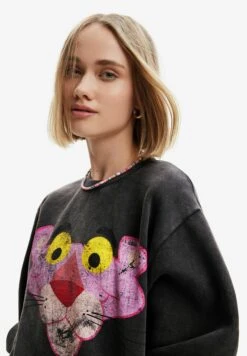 Desigual Distressed Pink Panther - Sweater - Black 8 Desigual Distressed Pink Panther - Sweater - Black -Desigual 9c3af0705928446eb2739cef602ab3ff
