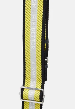 Desigual Bag Smiley Patch Venecia - Schoudertas - Denim Light Grey -Desigual 9d15557581874f1ba57730c4dba04521 scaled