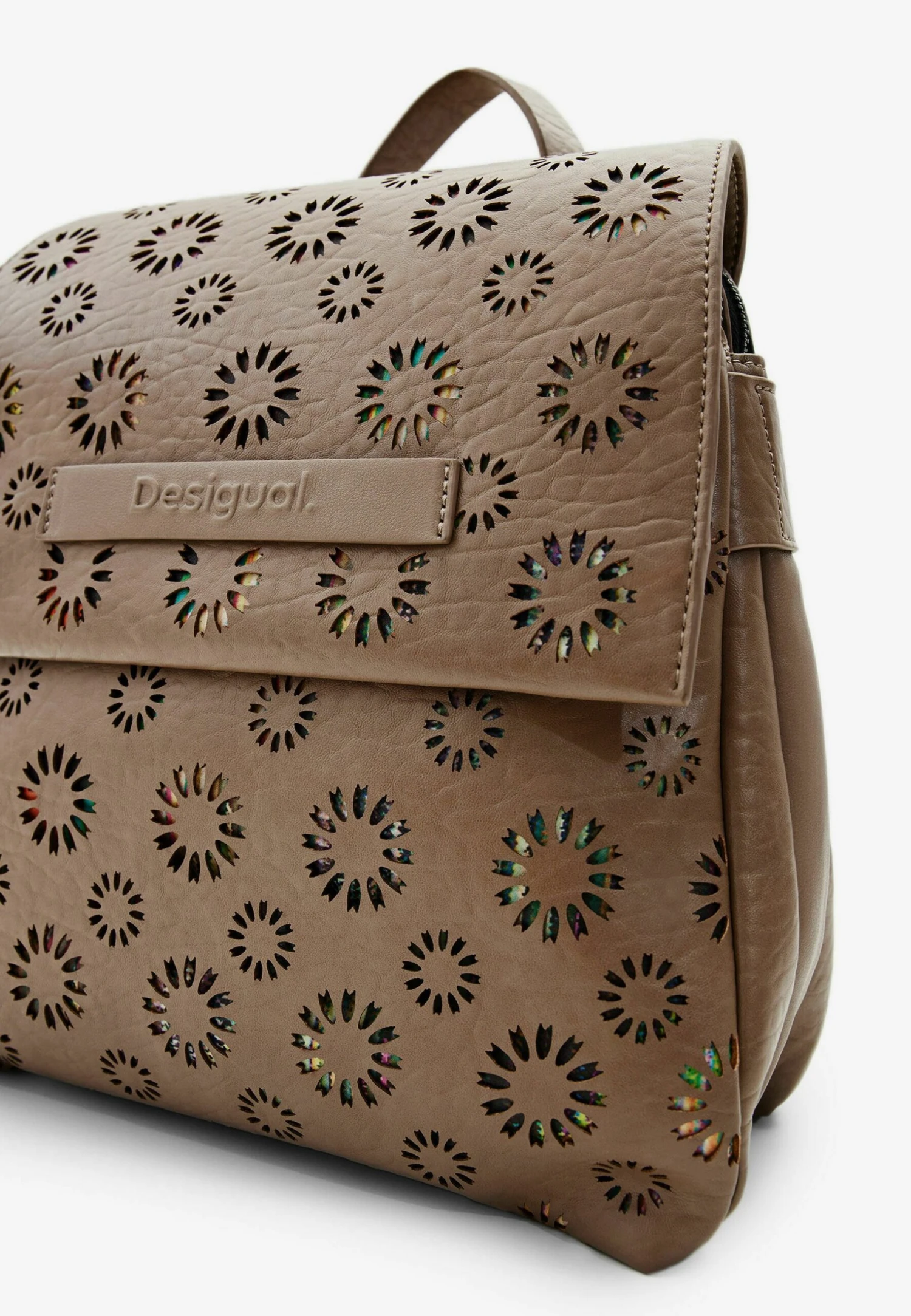 Desigual Small Die Cut - Rugzak - Brown 4 Desigual Small Die Cut - Rugzak - Brown - Afbeelding 4