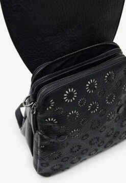 Desigual Small Die Cut - Rugzak - Black -Desigual a093649f98f74fc5b0e56be93484a2d7