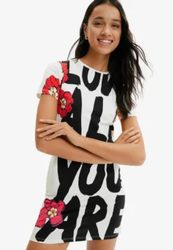 Desigual Oversize Pocketsweat - Etui-Jurk - White 8 Desigual Oversize Pocketsweat - Etui-Jurk - White -Desigual a4edbbffcfe04c6ca34b154a9418a1c6 scaled