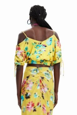 Desigual Blus Betty - T-Shirt Print - Fluorescent Yellow -Desigual ab5e9187c781474f94d614f43ec6414b