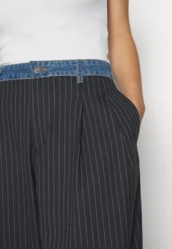 Desigual Pant Chicago - Broek - Anthracite -Desigual acea044c9a594241bfa3db09d56c9676