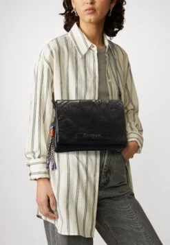 Desigual Alpha Dortmund Flap - Schoudertas - Black
